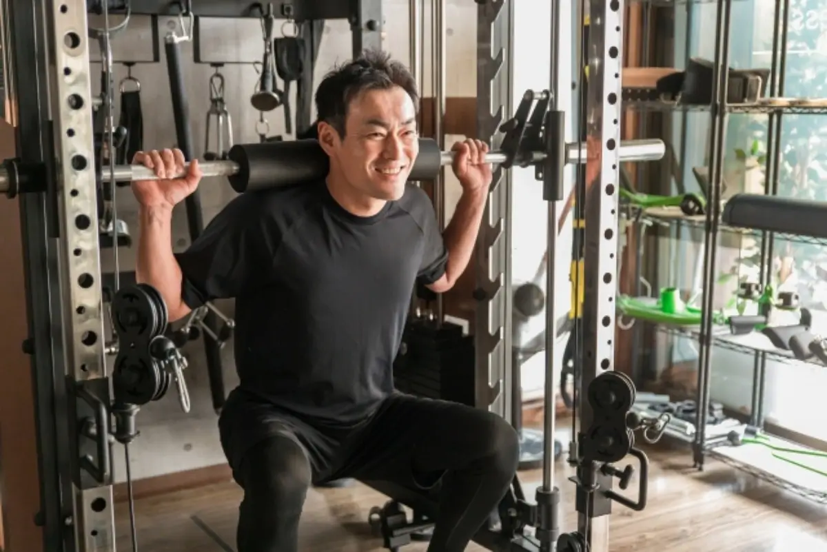 「筋活」で迎える人生100年時代！シニアのための筋トレを解説