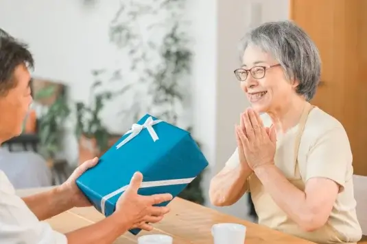 シニアが「欲しいものランキング」から見るシニアの世界での流行と買い物事情とは？